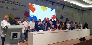 Leyendas de Leones Negros reviven su historia en la FIL y llaman a regresar a Primera División