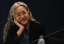 “La imaginación entra cuando el archivo ya no alcanza”, Cristina Rivera Garza presenta Terrestre en la FIL