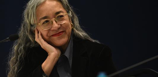 “La imaginación entra cuando el archivo ya no alcanza”, Cristina Rivera Garza presenta Terrestre en la FIL