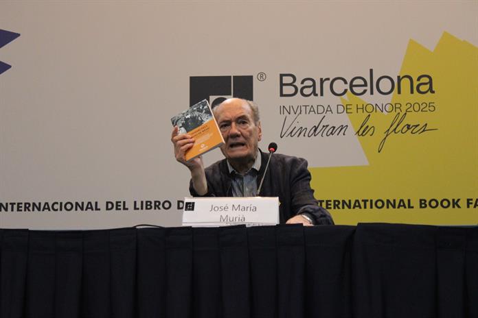 Presentan en FIL diccionario de Girona que busca fortalecer lazos con Jalisco Presentan en FIL diccionario de Girona que busca fortalecer lazos con Jalisco