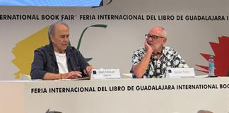 Por gritos y desorden, Serrat abandona unos instantes su diálogo con mil jóvenes en la FIL Por gritos y desorden, Serrat abandona unos instantes su diálogo con mil jóvenes en la FIL