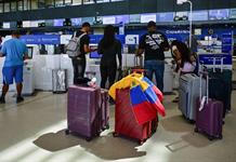 Venezuela queda aislada tras suspensión de vuelos internacionales