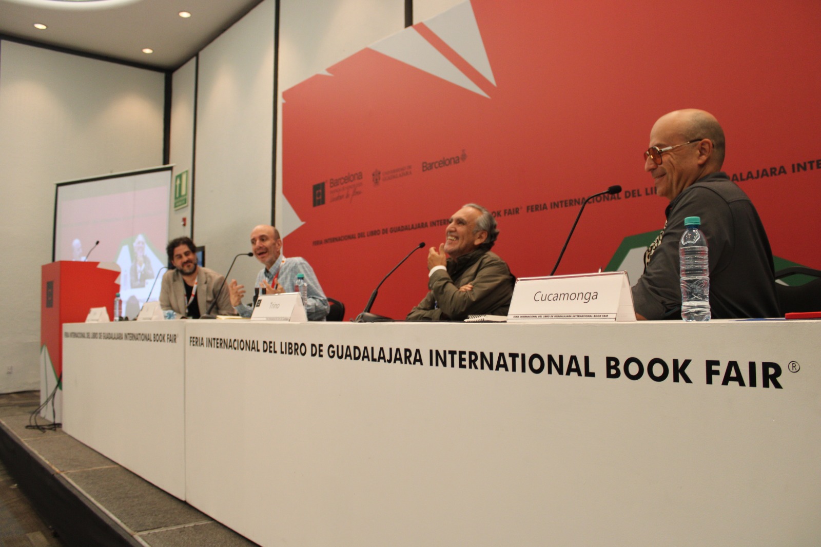 Tute, Jis y Trino debaten sobre el humor de la Inteligencia Artificial y si puede reemplazar el ingenio