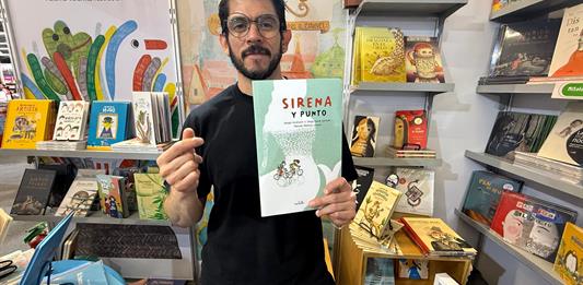 “Vengo con toda la emoción y no llegó nadie” Diego Gontorr regresa a la FIL tras viralizar su presentación vacía