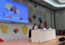 Mil jóvenes se encuentran con Cristina Rivera Garza y descubren el poder de narrar lo cotidiano Mil jóvenes se encuentran con Cristina Rivera Garza y descubren el poder de narrar lo cotidiano