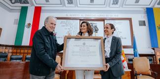 Un sueño hecho realidad: Joan Manuel Serrat al recibir la llaves de la ciudad Un sueño hecho realidad: Joan Manuel Serrat al recibir la llaves de la ciudad