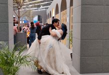 La FIL Guadalajara es testigo del amor que llevó a Pau y Pepe del separador al altar La FIL Guadalajara es testigo del amor que llevó a Pau y Pepe del separador al altar