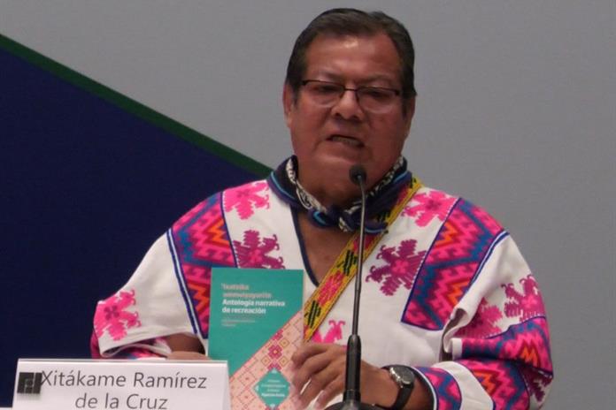 Escribir desde la raíz: Xitákame Ramírez publica obra para fortalecer la lengua originaria Escribir desde la raíz: Xitákame Ramírez publica obra para fortalecer la lengua originaria