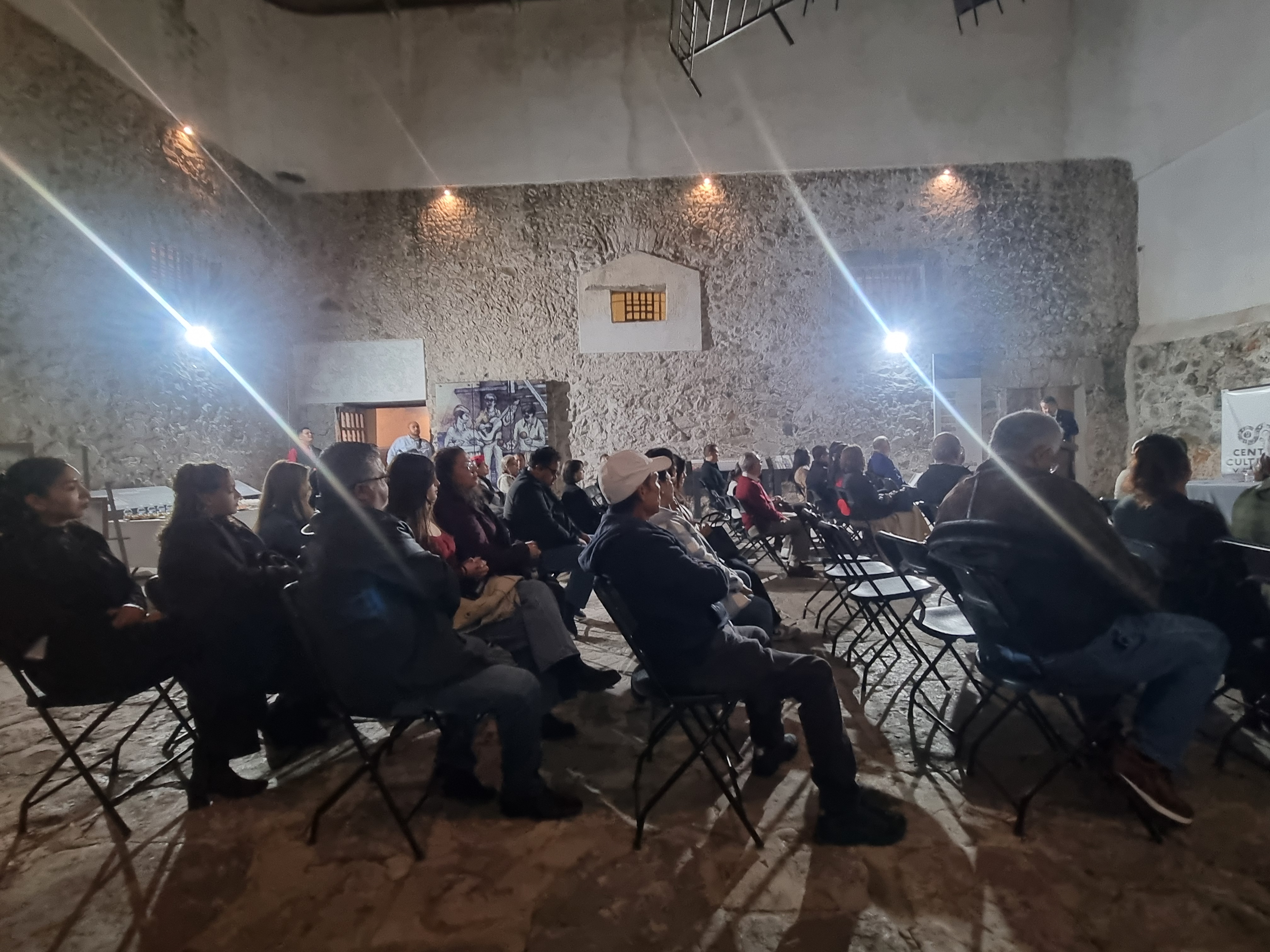 Presentación del nuevo libro de José Guadalupe Limón en Lagos de Moreno