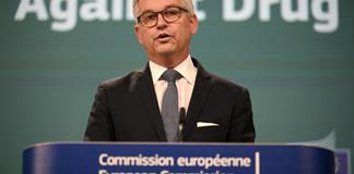 Países de la UE aprueban el endurecimiento de su política migratoria Países de la UE aprueban el endurecimiento de su política migratoria