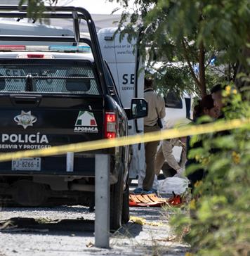 Cinco presuntos delincuentes muertos en enfrentamiento con policías en Nuevo León Cinco presuntos delincuentes muertos en enfrentamiento con policías en Nuevo León