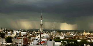 El IAM prevé un diciembre con lluvias atípicas y confirma que 2025 fue un año más cálido en Jalisco El IAM prevé un diciembre con lluvias atípicas y confirma que 2025 fue un año más cálido en Jalisco