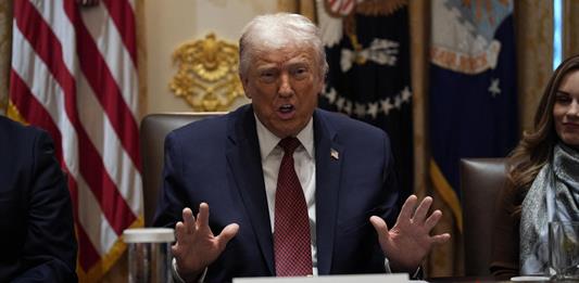 Donald Trump autoriza arancel del 5 % a México por incumplimiento en entrega de agua