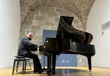 El Pianista Joel Juan Qui ofrecerá una clase magistral y un viaje por tres siglos de música jalisciense El Pianista Joel Juan Qui ofrecerá una clase magistral y un viaje por tres siglos de música jalisciense