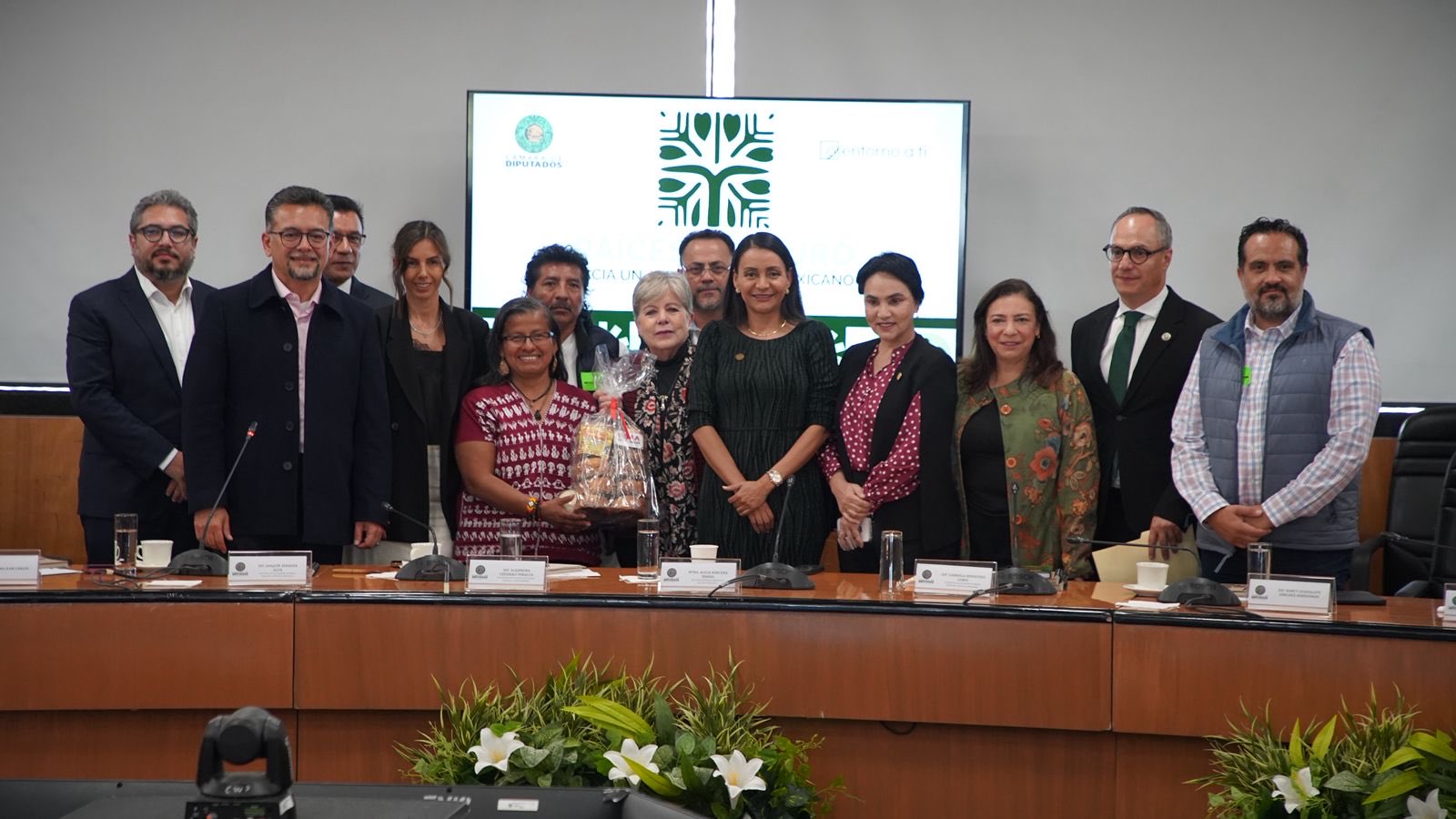 Ratifica la Semarnat el compromiso de sanear la cuenca Lerma-Santiago