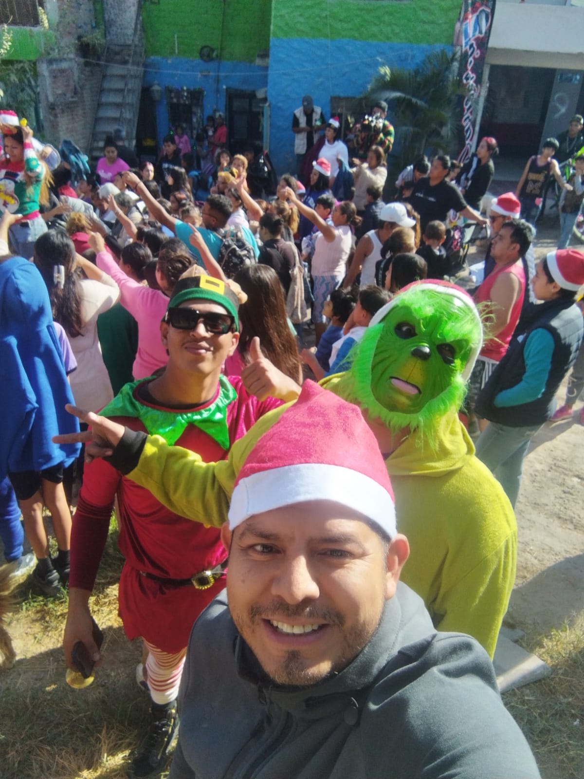 18 años de sonrisas: Invitan a participar en la donación de regalos a familias en Zapopan