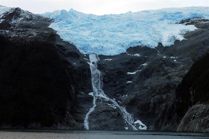 FAO alerta del deshielo sin precedentes de los glaciares y de la necesidad de protegerlos FAO alerta del deshielo sin precedentes de los glaciares y de la necesidad de protegerlos