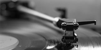 Las letras de las canciones populares en EE.UU. se han vuelto más negativas desde 1973