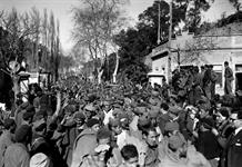 España abre las puertas al regreso de los hijos y nietos de sus exiliados España abre las puertas al regreso de los hijos y nietos de sus exiliados