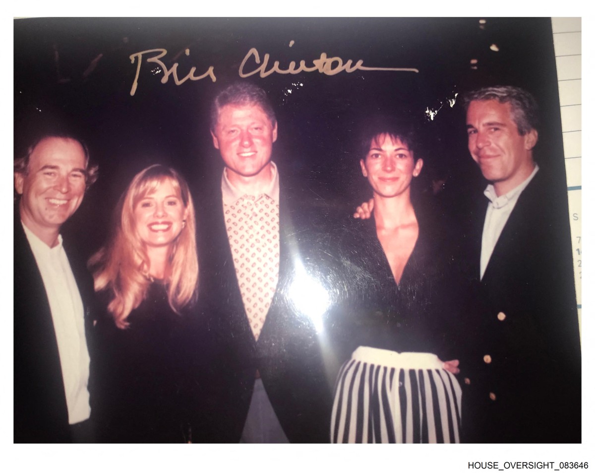 Demócratas publican fotos de Epstein con Trump, Clinton y Woody Allen Demócratas publican fotos de Epstein con Trump, Clinton y Woody Allen