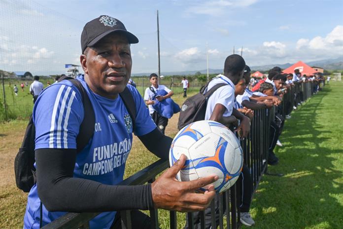 Ley Bosman, el fallo que desangró el fútbol sudamericano Ley Bosman, el fallo que desangró el fútbol sudamericano