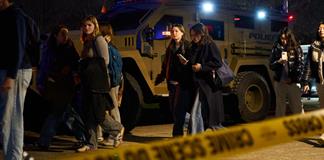 Dos personas muertas y varios heridos graves por un tiroteo en una universidad de EEUU Dos personas muertas y varios heridos graves por un tiroteo en una universidad de EEUU