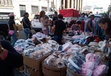 La zona comercial de Obregón está saturada y no hay presencia de policías ni agentes viales La zona comercial de Obregón está saturada y no hay presencia de policías ni agentes viales