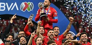 Paulinho y Castro, dos pilares de un Toluca de &eacute;poca