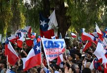 Kast promete gobierno de unidad nacional tras arrollador triunfo en Chile Kast promete gobierno de unidad nacional tras arrollador triunfo en Chile
