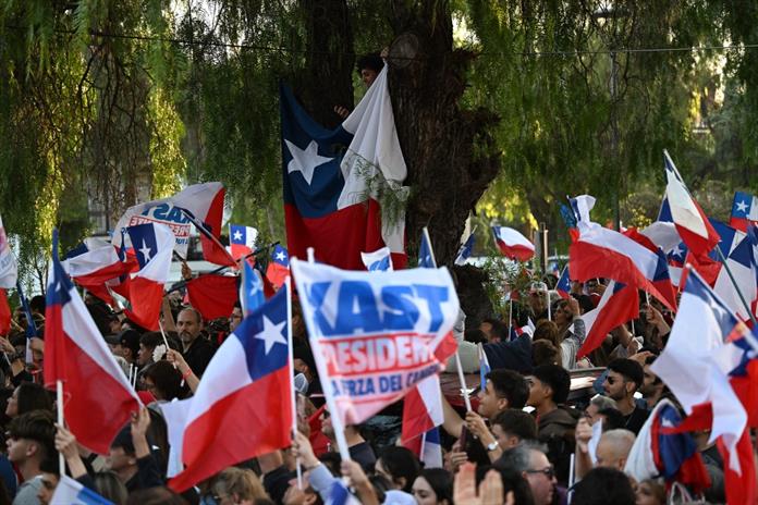 Kast promete gobierno de unidad nacional tras arrollador triunfo en Chile Kast promete gobierno de unidad nacional tras arrollador triunfo en Chile