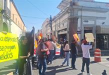 Cobro por vigilancia desata protestas de comerciantes en el Centro de Tlaquepaque Cobro por vigilancia desata protestas de comerciantes en el Centro de Tlaquepaque