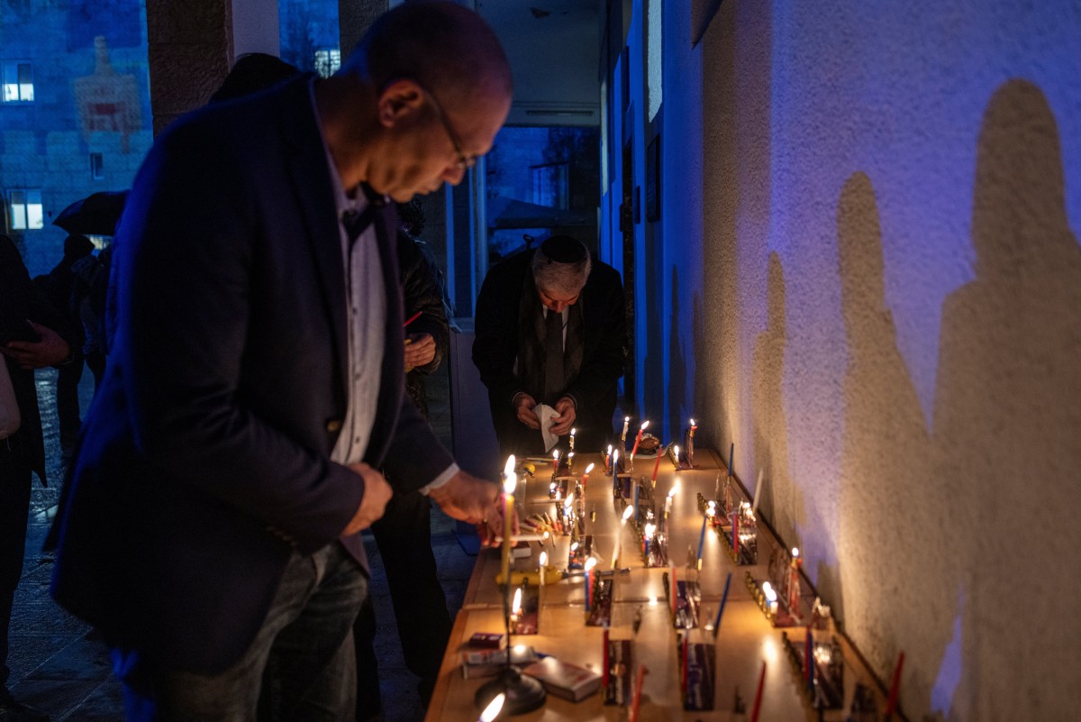 Australia endurecerá la legislación sobre porte de armas tras mortífero tiroteo en Sídney