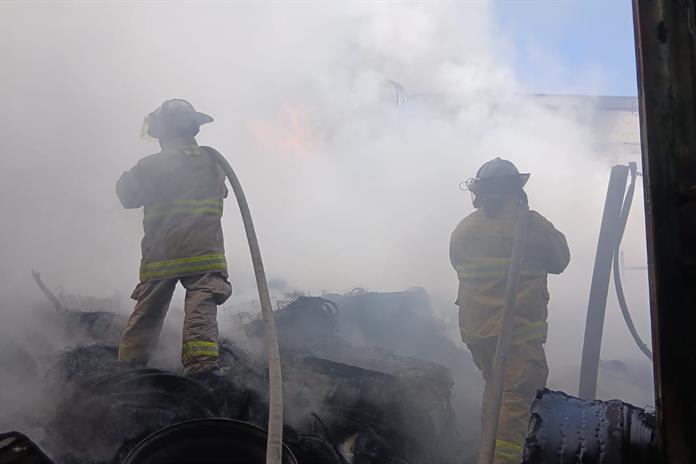 Rescate y atención tras desplome de avioneta en Toluca: seis fallecidos reportados Rescate y atención tras desplome de avioneta en Toluca: seis fallecidos reportados