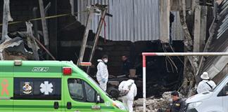 Ning&uacute;n sobreviviente entre restos de avi&oacute;n accidentado en Toluca