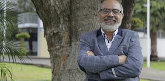 Ricardo Sigala Gómez recibe el Premio Jalisco en Literatura Ricardo Sigala Gómez recibe el Premio Jalisco en Literatura