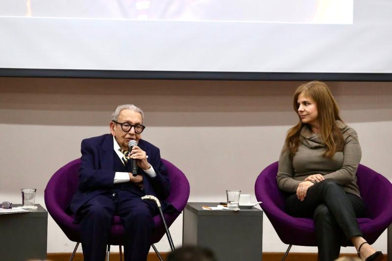 CUCSH rinde homenaje al Maestro Emérito Adalberto Ortega Solís y da su nombre a un auditorio