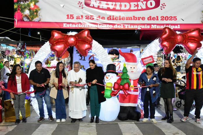 Tianguis navideño reúne a 155 locatarios en Zapotlán el Grande Tianguis navideño reúne a 155 locatarios en Zapotlán el Grande