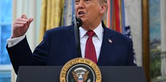 Trump da un discurso televisado para convencer a EEUU de que lo mejor es llegar