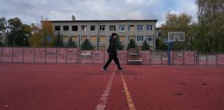 En duelo y aislados, pero libres de so&ntilde;ar: as&iacute; es ser joven en Ucrania