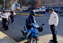 Departamento de tránsito y movilidad de Zapotlán, realiza operativo de motociclistas en la ciudad.