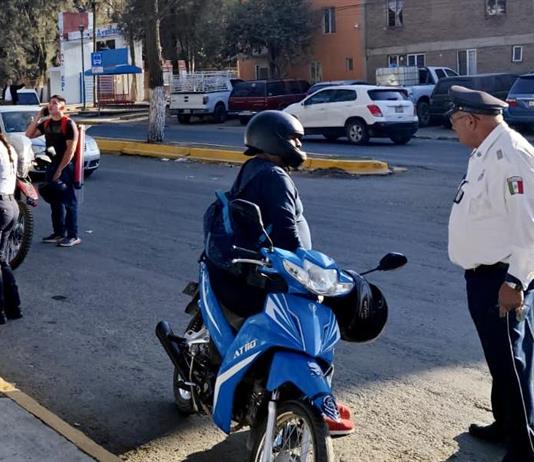 Departamento de tr&aacute;nsito y movilidad de Zapotl&aacute;n, realiza operativo de motociclistas en la ciudad.