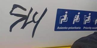 Ya se detect&oacute; vandalismo en la L&iacute;nea 4 del Tren Ligero en sus primeros d&iacute;as de operaci&oacute;n