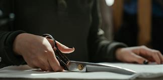 Muere el dise&ntilde;ador de moda Antony Price, que visit&oacute; a David Bowie y Mick Jagger