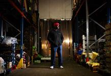 Somos fantasmas, la vida de los trabajadores nocturnos inmigrantes de Reino Unido