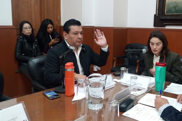 Morena admite rezago legislativo y promete ponerse al día en Estudios Legislativos Morena admite rezago legislativo y promete ponerse al día en Estudios Legislativos