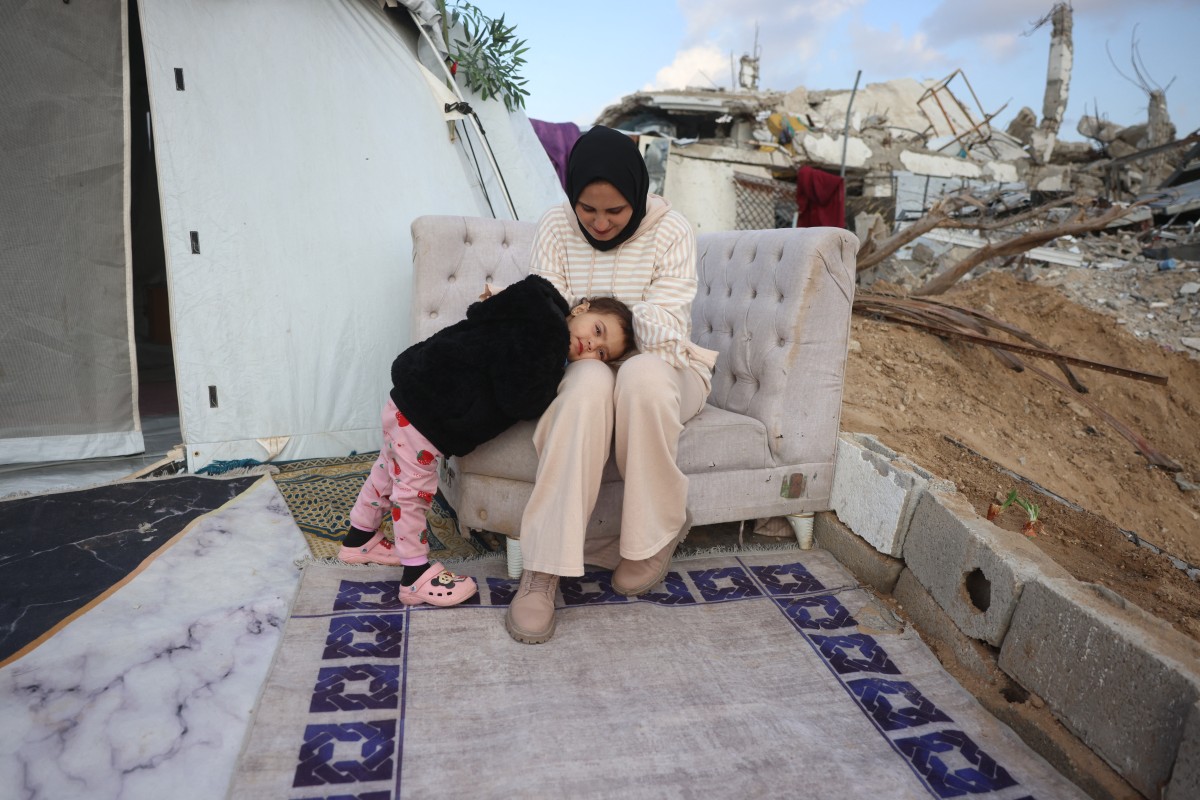 Gazatíes temen tener que desplazarse de nuevo por los bombardeos israelíes