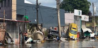 Entre lodo y escombros, la Navidad en Veracruz dos meses despu&eacute;s de las inundaciones