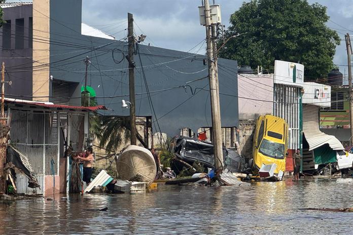 Entre lodo y escombros, la Navidad en Veracruz dos meses después de las inundaciones Entre lodo y escombros, la Navidad en Veracruz dos meses después de las inundaciones