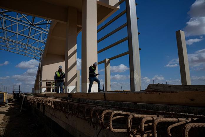 Tren de alta velocidad en Egipto conectará el Mediterráneo y el mar Rojo Tren de alta velocidad en Egipto conectará el Mediterráneo y el mar Rojo