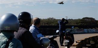 China lanza maniobras militares para simular el bloqueo de puertos de Taiw&aacute;n